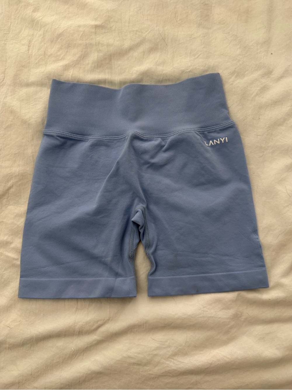 DFYNE Lanyi Edition shorts 4.5